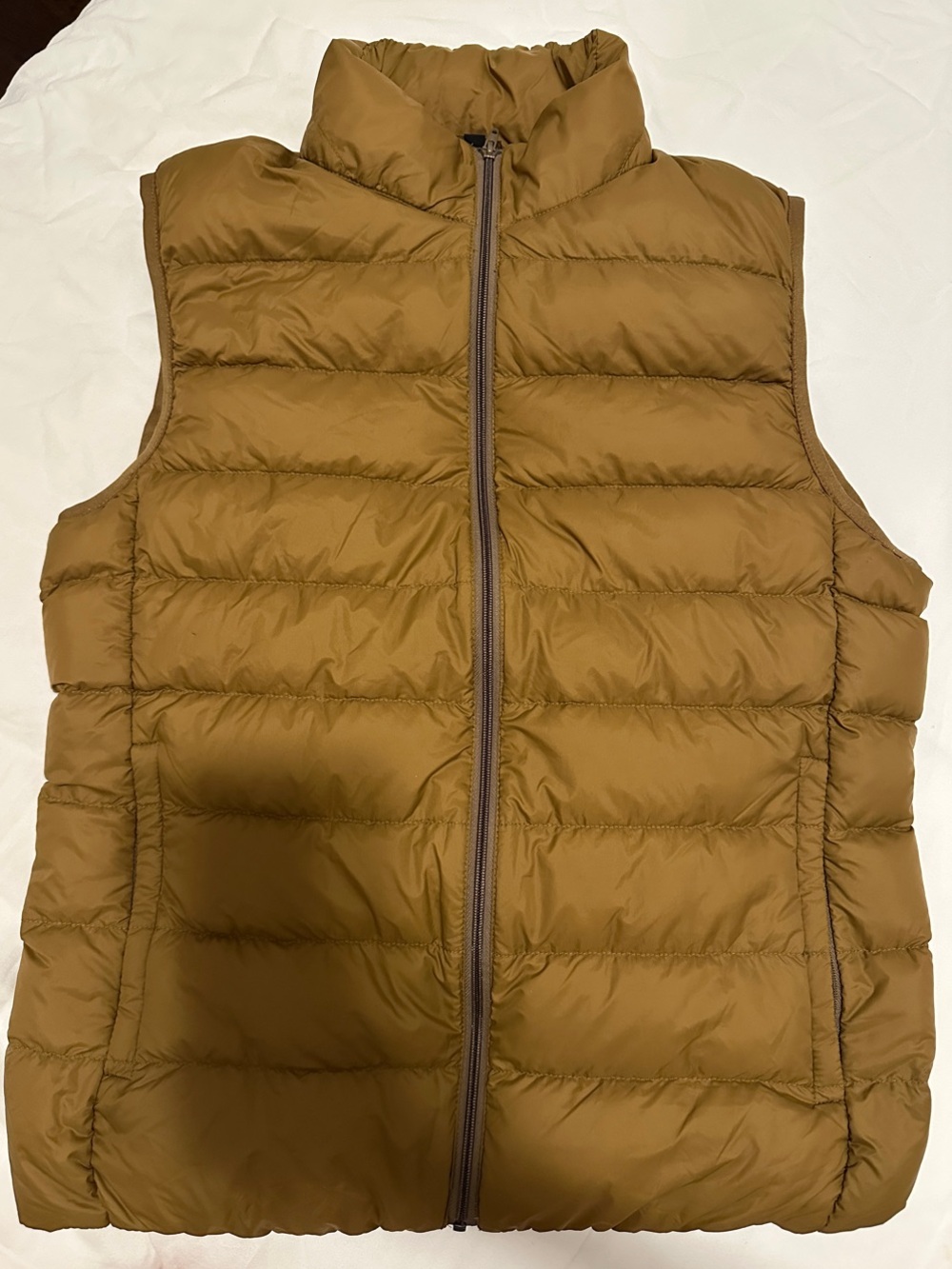 Brand New MUJI Foldable Quilted Puffer Vest in Brown